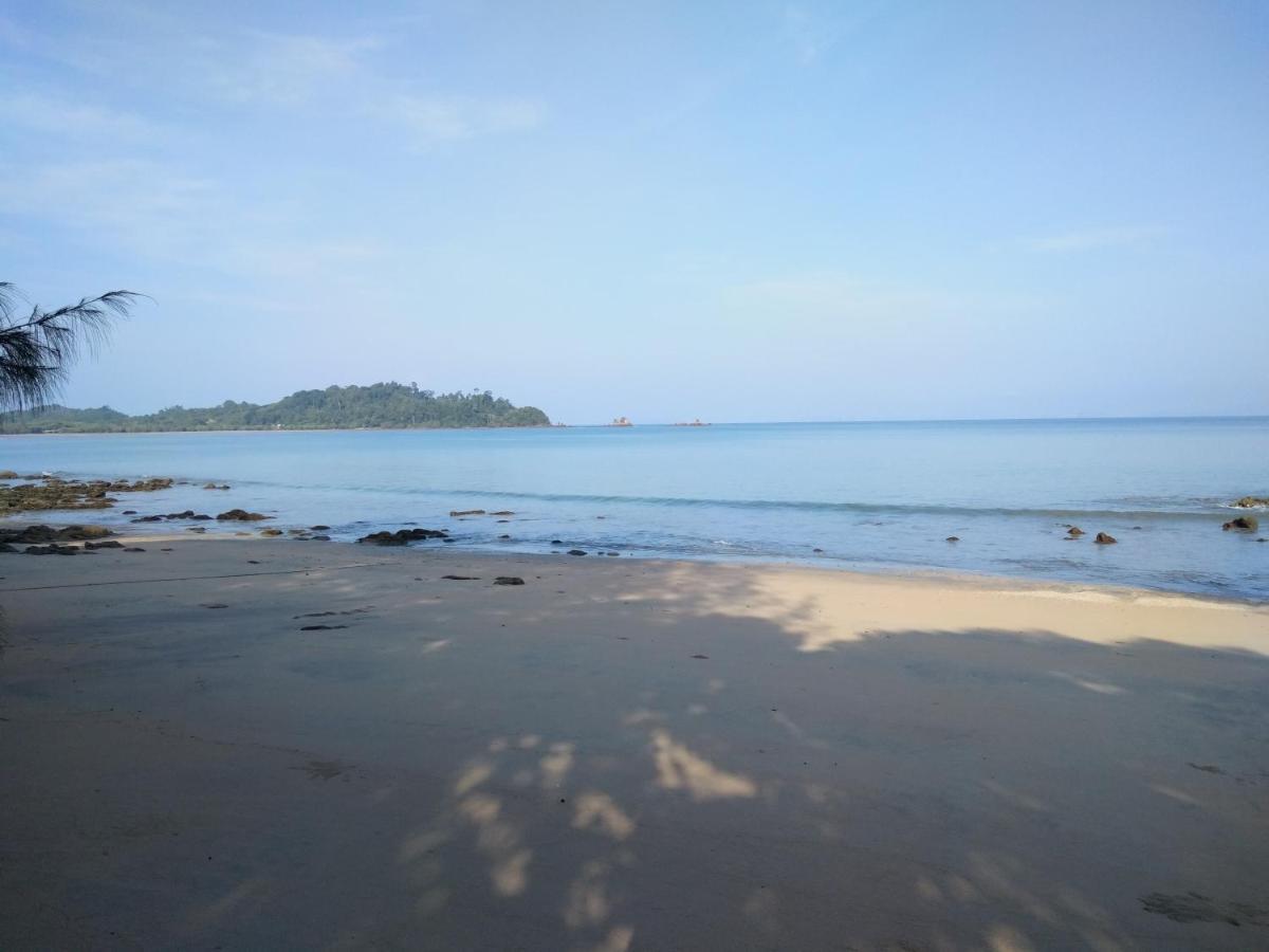 Jansom Bungalow 2 Koh Phayam Esterno foto